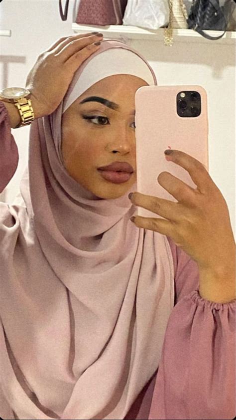 Épinglé Sur Hijabi Fashion