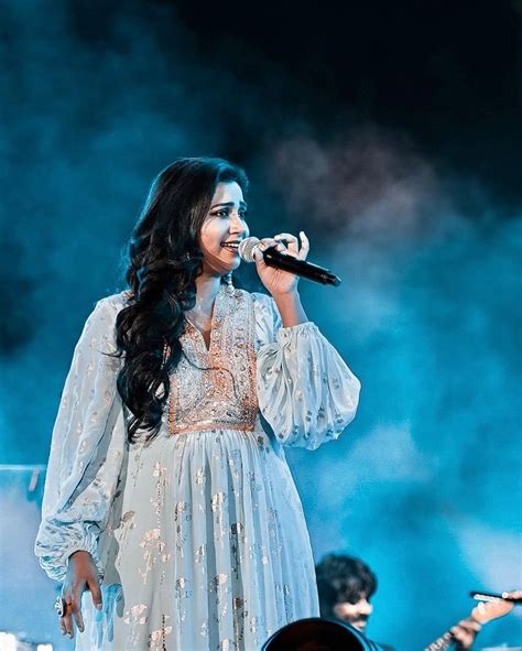 21 Best Indian Female Singers You'll Never Forget