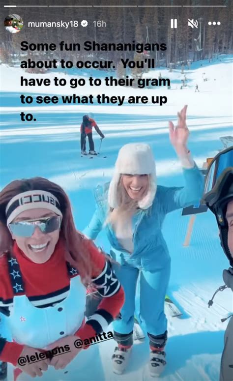 Lele Pons Braves The Cold In Bikini After Skiing With Mauricio Umansky Cirrkus News