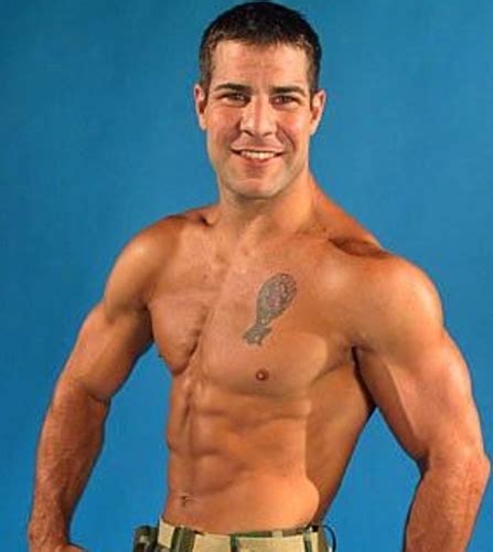 Muscle Gay Porn Bareback Farmslalapa