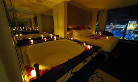 How To Decorate A Romantic Hotel Room For Him | Shelly Lighting