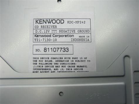 Kenwood KDC-MP242 CD-Receiver Stereo Control Head - Max Marine Electronics