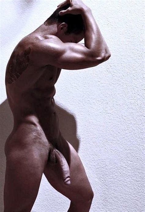 Hot Guys Nude Hangin Dicks