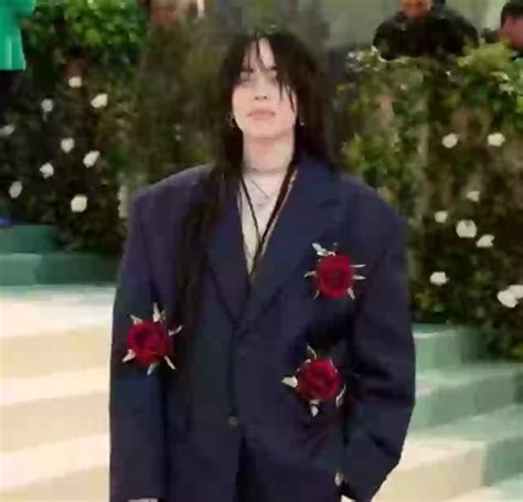Billie Eilish Breaks Her Silence: The Naked Photo Explained - 77loi3u