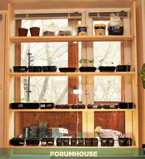 Стеллаж на подоконник для рассады своими руками из дерева - 98 фото