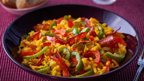 Riz L Espagnole D Couvrez Les Recettes De Cuisine De Femme Actuelle