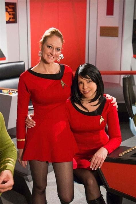 Pin By Da Jinx On Star Trek And Space Girls Star Trek Cosplay Star Trek Uniforms Star Trek Crew