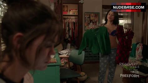 Cierra Ramirez Lingerie Scene The Fosters 1 01 NudeBase