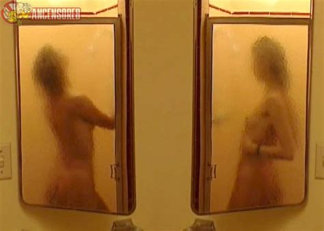 Naked Amy Lindsay In Warpath