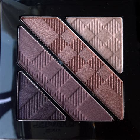 Burberry Nude Blush For FW Bloomsbury Girl Collection