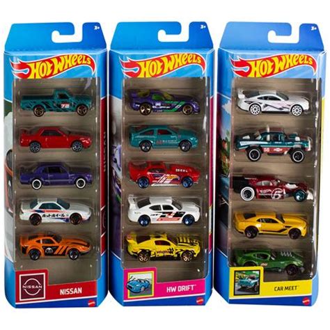 MATTEL Hot Wheels Set Di 15 Macchinine O Camion 3 Confezioni Da 5 A Tema Di Veicoli