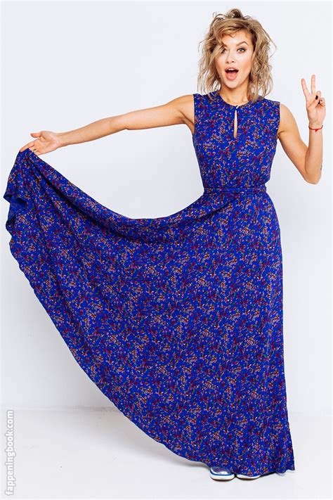 Polina Logunova Nude OnlyFans Leaks Fappening FappeningBook