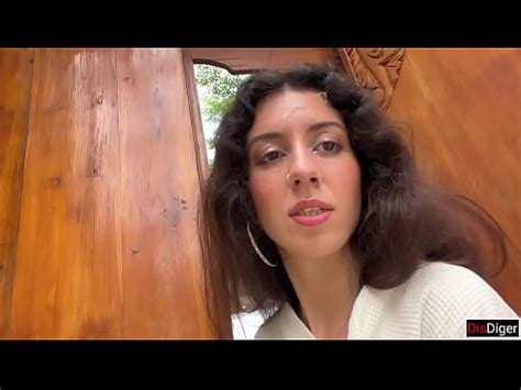 Housewife Paid Repairman With Her Pussy And Went For A Walk With His Cum On Her Face In The