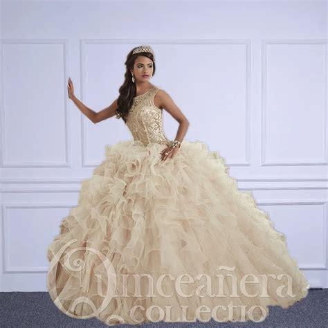 Champagne Quinceanera Dresses 2017 Ball Gowns Sweetheart Beaded Crystal