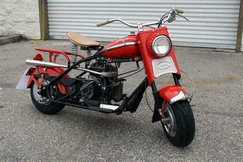 1959 CUSHMAN EAGLE SCOOTER