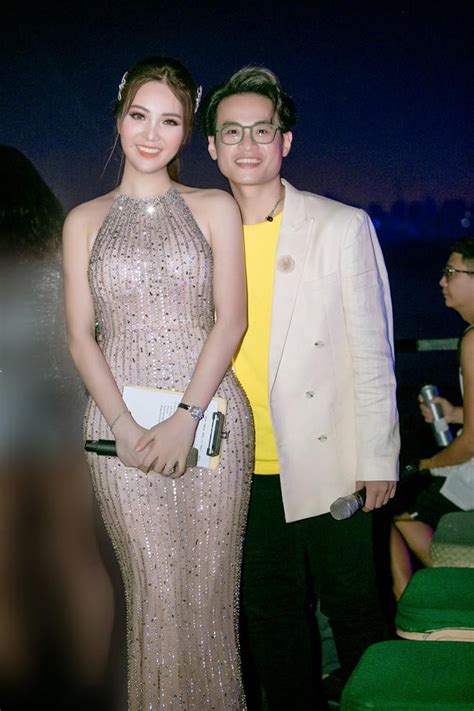 H T N T M I Milf R I Chu N B I Ng N O Vozer Page Voz