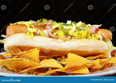 Hot Dog With Nachos Stock Illustration - Image: 38783194