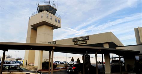 FAA: 149 control towers to close at small airports