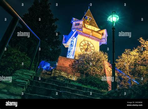 Grazer Uhrturm Fotos Und Bildmaterial In Hoher Aufl Sung Alamy