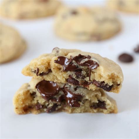 Gooey Chocolate Chip Cookies