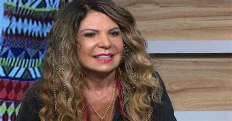 Globo News Um Convite Festa E Alegria Diz Elba Ramalho Sobre