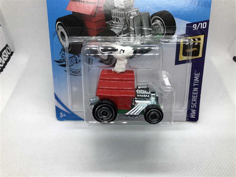 2020 Hot Wheels Snoopy Mainline HW Screen Time