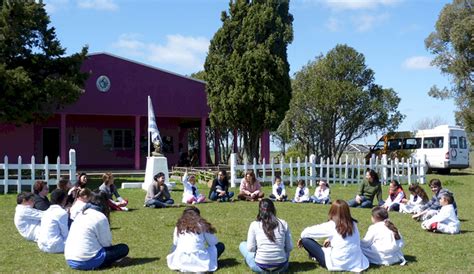 Uruguay Escuelas Rurales Vuelven A La Presencialidad Diario Hoy En