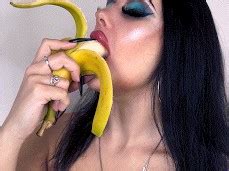 Sex Doll Sucks Banana Porn Pornhub