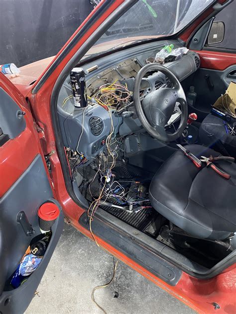 Установка кнопки Start Stop — Renault Kangoo (1G), 1,2 л, 1999 года ...