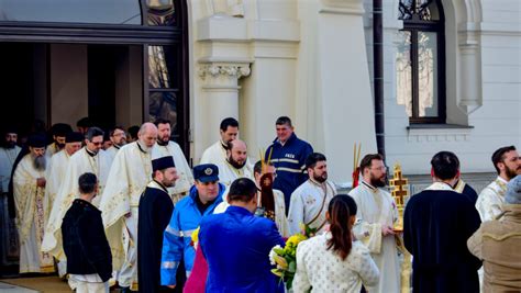 Programul S Rb Torii Sf Nta Parascheva C Nd Ncepe Pelerinajul De