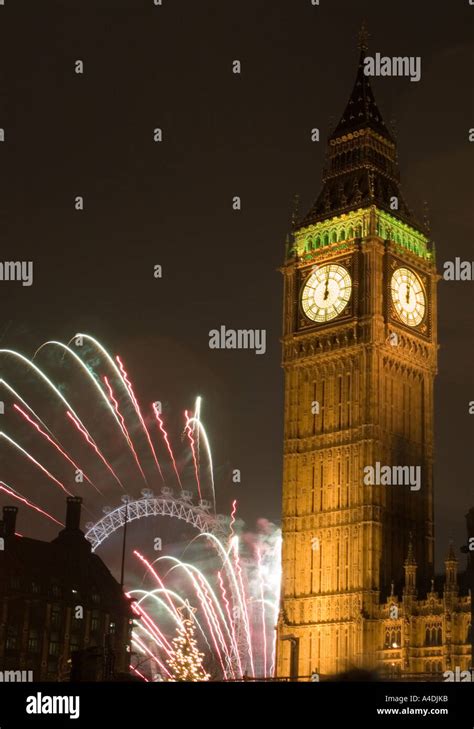 Big ben fireworks hi-res stock photography and images - Alamy