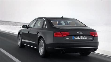 2013 Audi A8 L Hybrid: Gallery