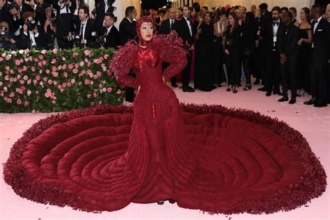 Cardi B S Nude Photo She Posted The Pic Accidentally