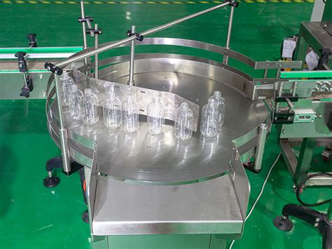 Automatic Bottle Filling Capping And Labeling Machine