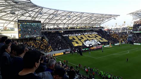 Con Lo Bueno Y Lo Malo El Lafc Inaugur Su Estadio Con Toque Mexicano