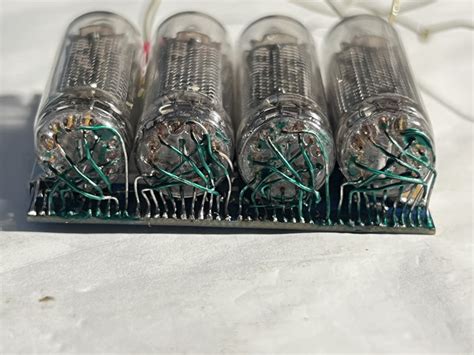 Продам Наручные ламповые часы неоника(плата) : купля-продажа часов