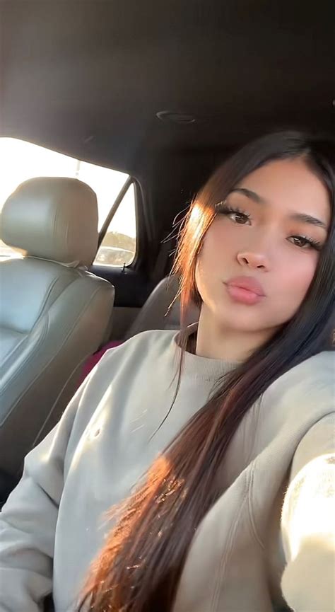 Pin By Itzel On Como Maquillarme Latina Makeup Looks Pretty Latinas Latina Makeup