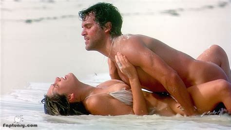 Naked Girls Survival Island Photos Sex Pics