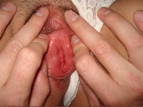 Pic Pussy Spread 344308B Pussy Close Up And Spread