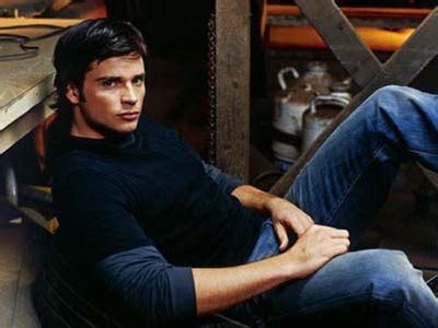 OMG He S Naked Tom Welling OMG BLOG