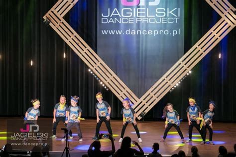 12 Przegląd Jagielski Dance Project 64 Szkoła Tańca Jagielski