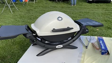 Weber Q1200 Liquid Propane Grill