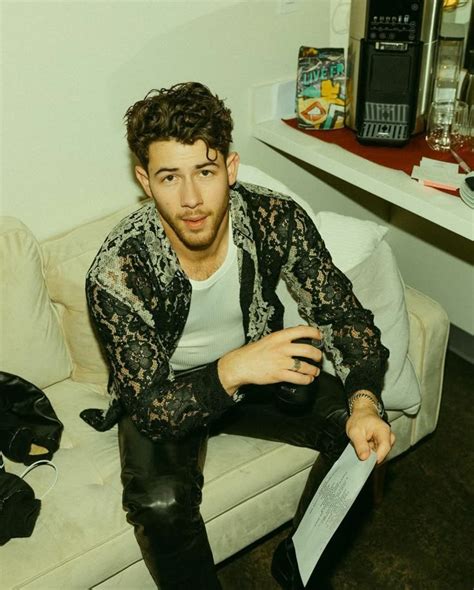 Pin By Iangallagher On Nick Jonas Nick Jonas Shirtless Nick Jonas Nick Jonas Hot