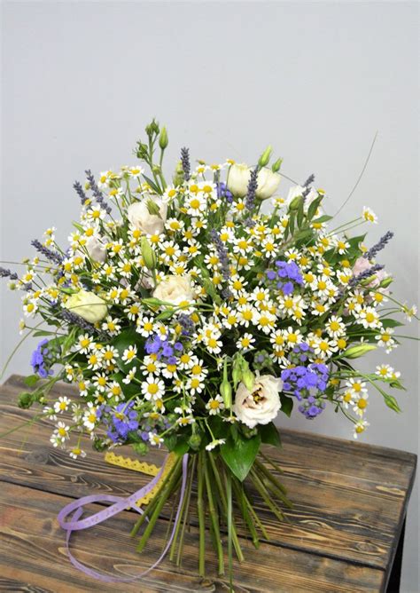 Большие букеты полевых цветов (54 фото)