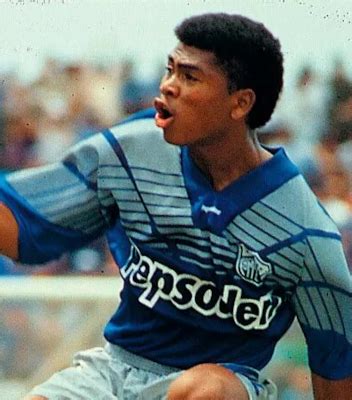 Emelec Vs Barcelona SC Y Una Historia De Recordados Camisetazos