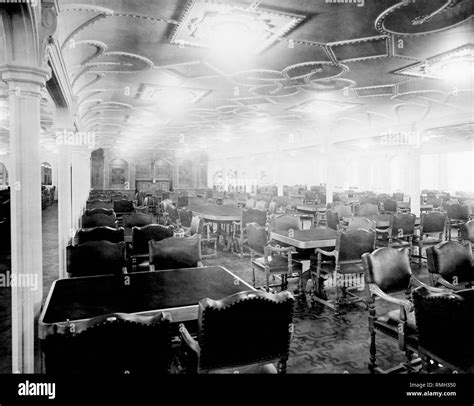 Titanic dining room hi-res stock photography and images - Alamy