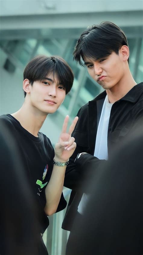 Pin by delia suarez on Guardado rápido Cute gay couples Gmmtv actors Actors