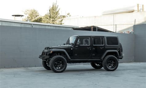 Black Rims for Jeep Wrangler: How to Make Your Jeep Stand Out