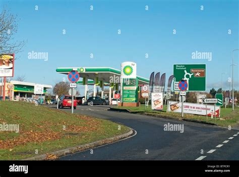 Petrol Station Logo Hi Res Stock Photography And Images Alamy