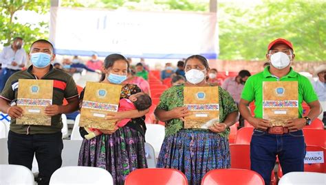 Campesinas Del Ariari Reciben T Tulos De Propiedad De Sus Tierras